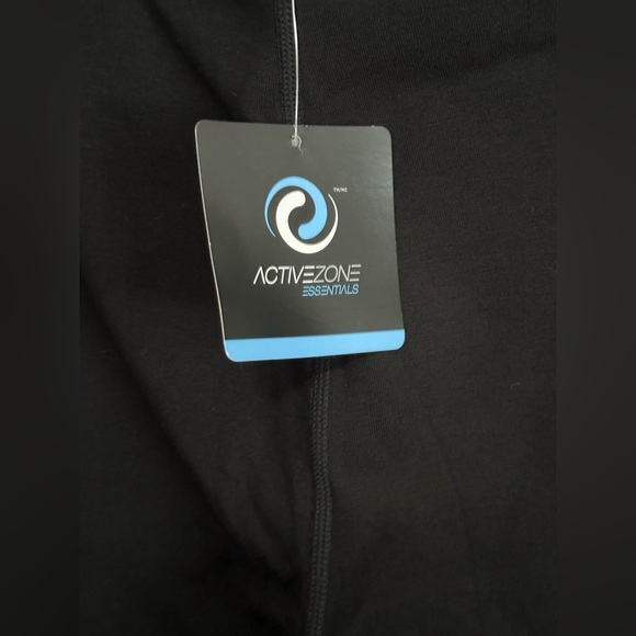 ✨NWT✨ Pennington’s Active Zone: Women’s Flare Yoga Pants- Size 2XP - Picture 5 of 9